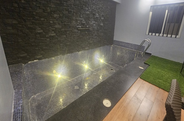 swimming pool construction, water feature installations, residential pool projects, commercial pool projects, aquatic solutions, pool design, pool building, pool renovation, water feature design, backyard pool construction